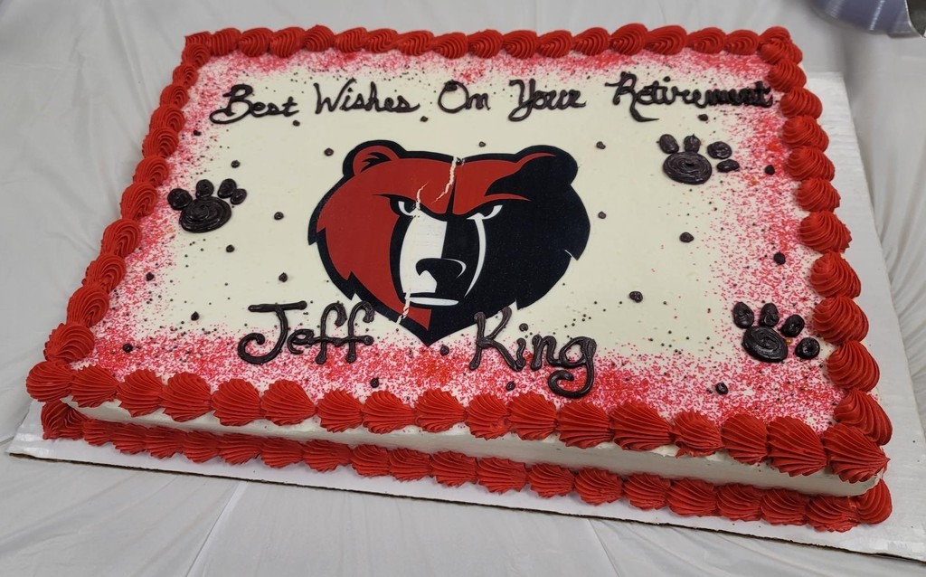 Jeff King retirement cake