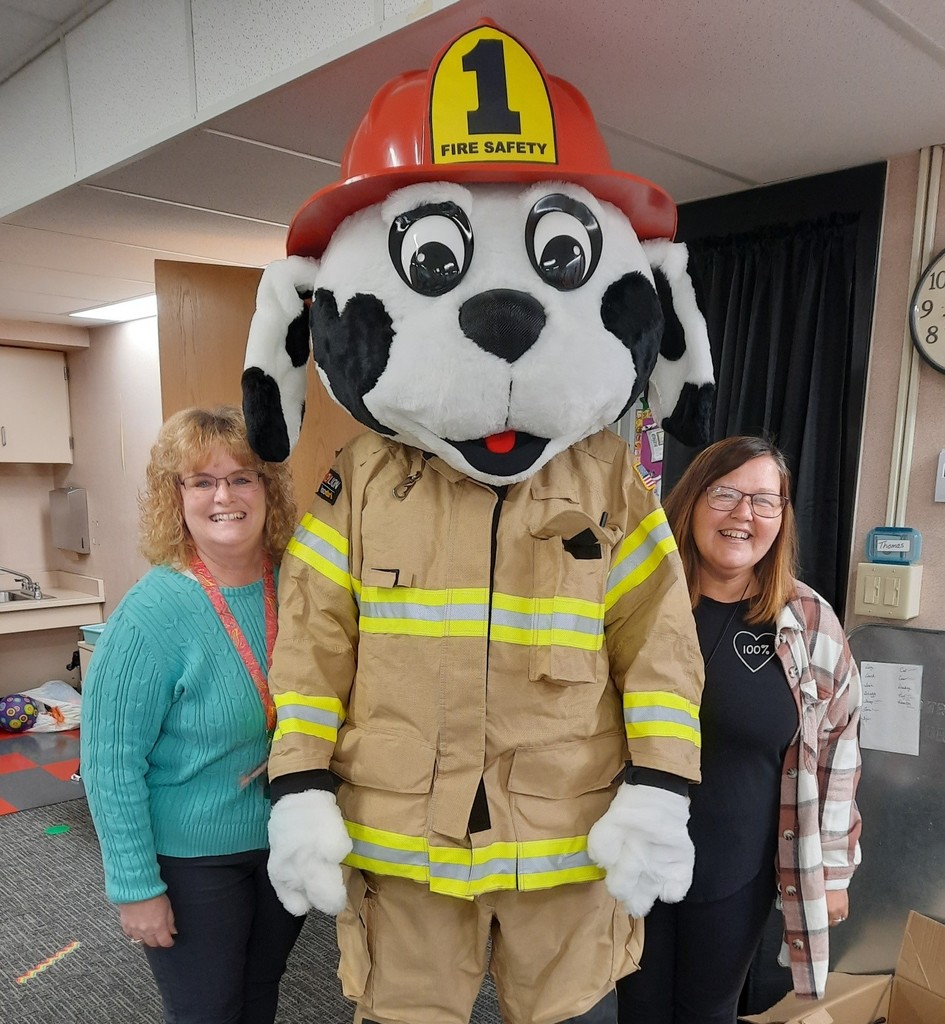 Teachers meet Fire Dept rep for fire safety lessons